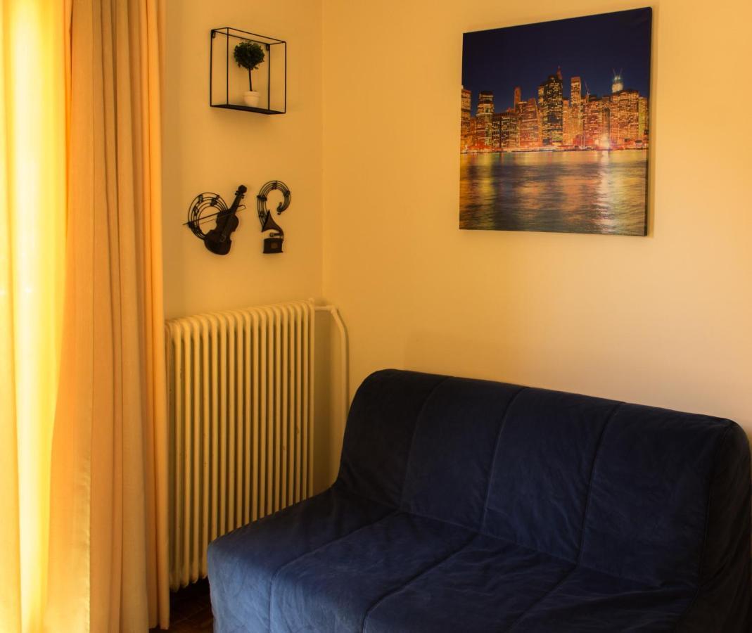 Ρetipe Penthouse Apartment With Spacious Balcony In Heraklion Center Ngoại thất bức ảnh