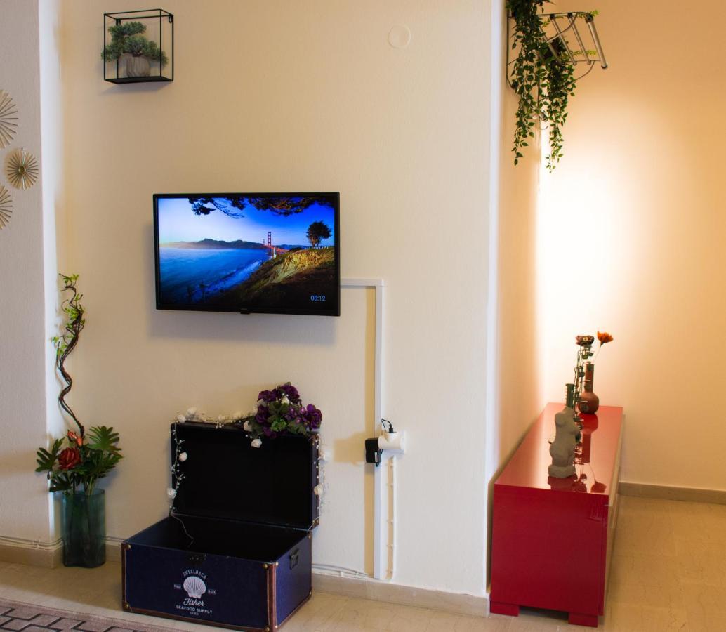 Ρetipe Penthouse Apartment With Spacious Balcony In Heraklion Center Ngoại thất bức ảnh